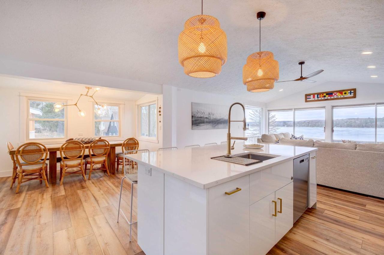 East Jordan Vacation Rental On Lake Charlevoix! Εξωτερικό φωτογραφία