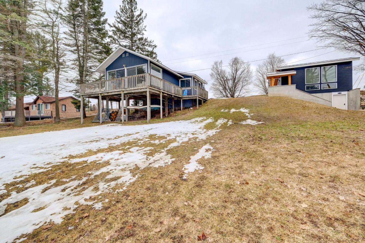 East Jordan Vacation Rental On Lake Charlevoix! Εξωτερικό φωτογραφία